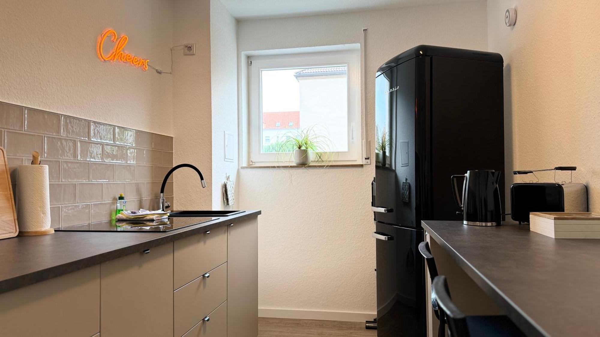 Fewo Am Park - 4P, Boxspringbett, Balkon, Smarttv, Gesundbrunnen, Familienfreundlich Галль Экстерьер фото